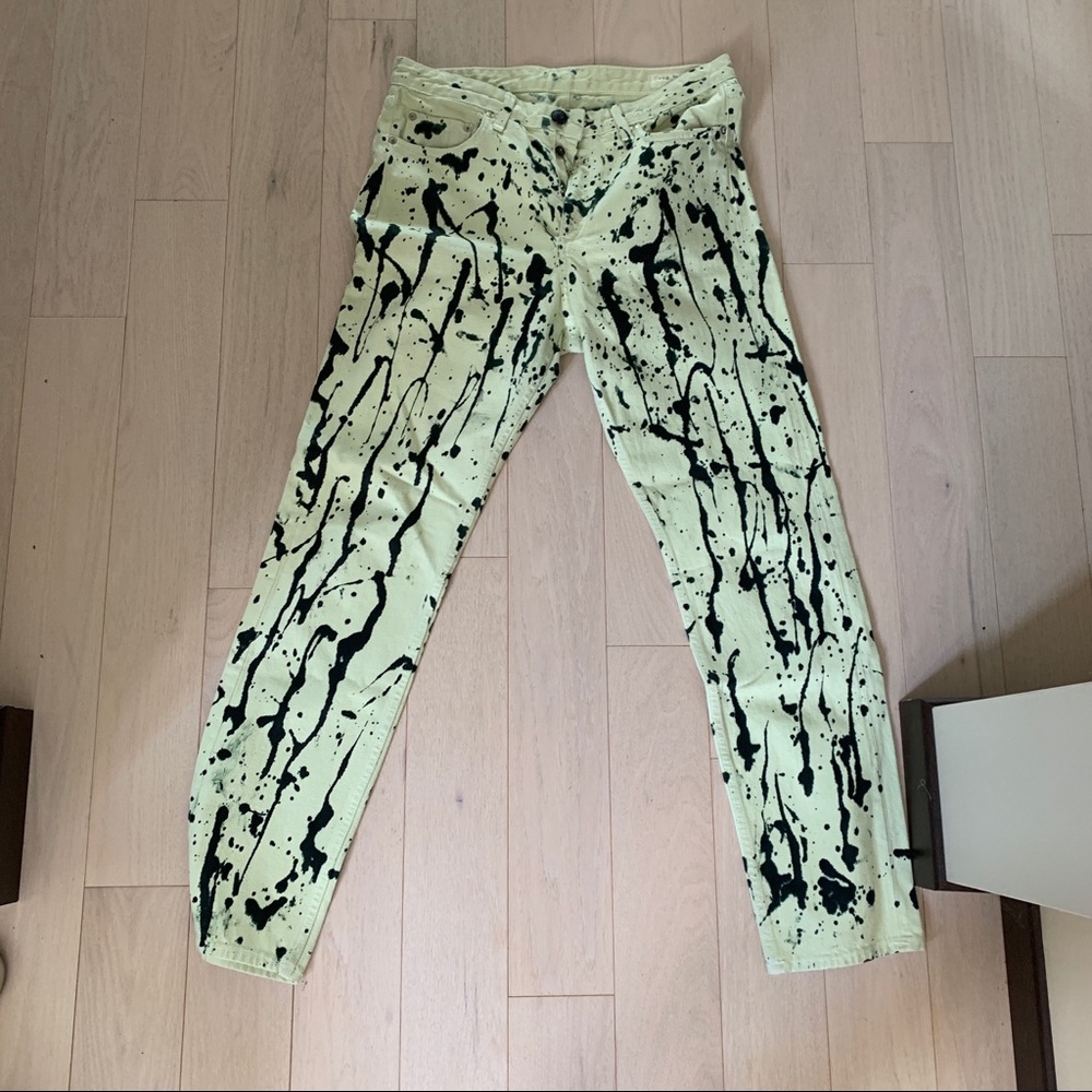 Rag & Bone paint splatter jeans. Low rise. Size 28
